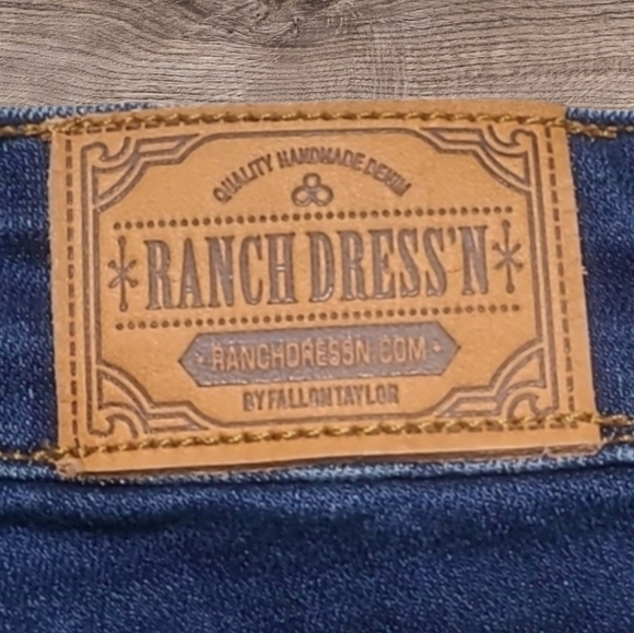 NWT LITTLE GIRL'S RANCH DRESS'N HOWDY JEANS - Picture 5 of 8